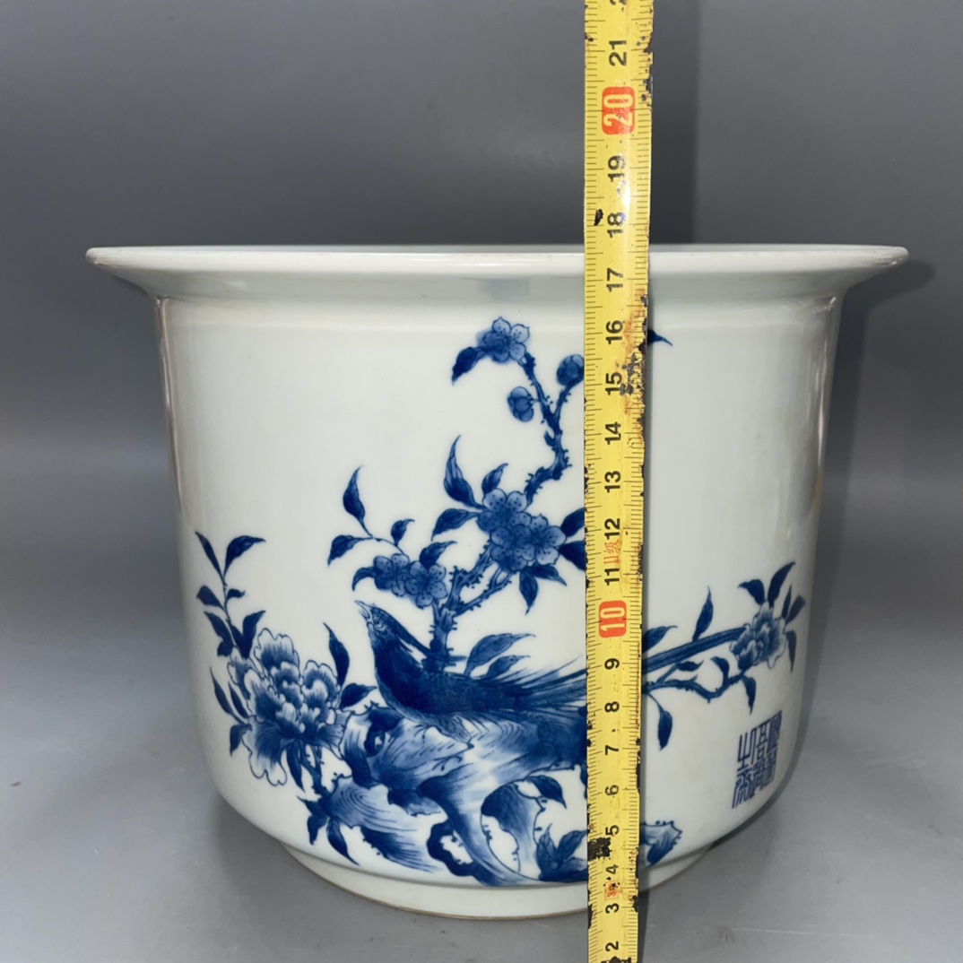 Wangbu flower and bird flower pot from the late Qing Dynasty - Image 8 of 9