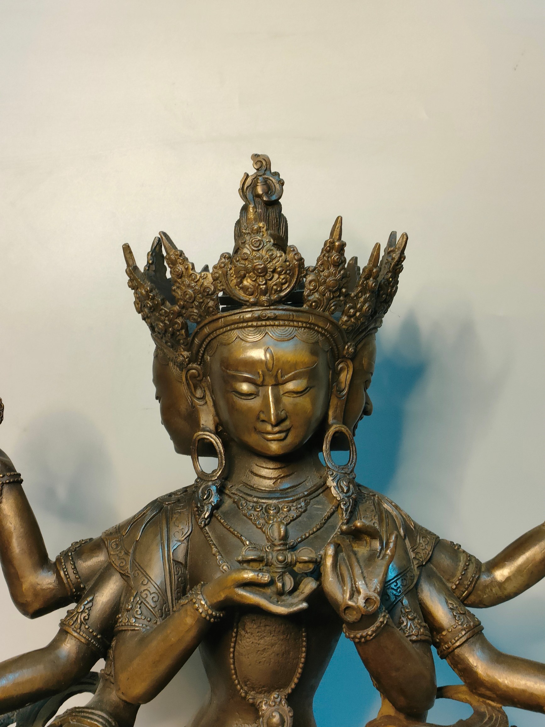copper buddha statue - Bild 2 aus 9