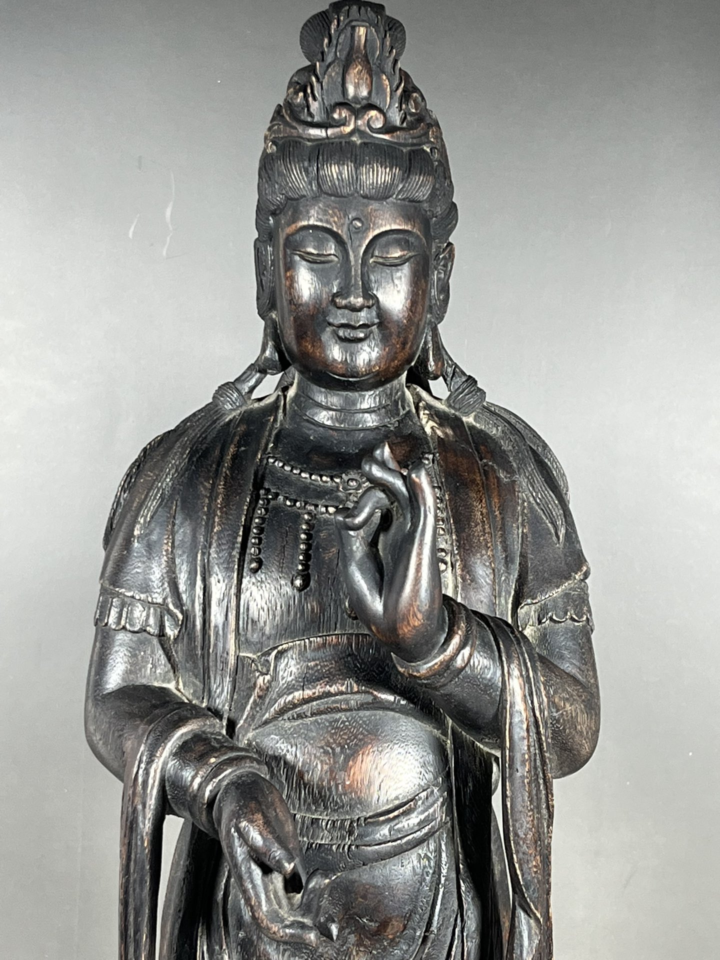 Qing Dynasty Old Agarwood Qi Nan "Avalokitesvara" Ornament - Image 7 of 9