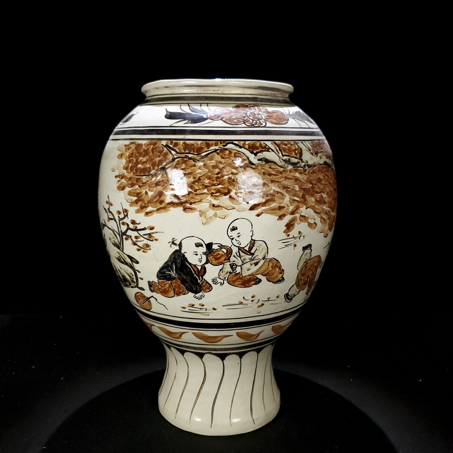 Song Dynasty Cizhou kiln painting "Spring Picture" high-legged jar - Image 2 of 9