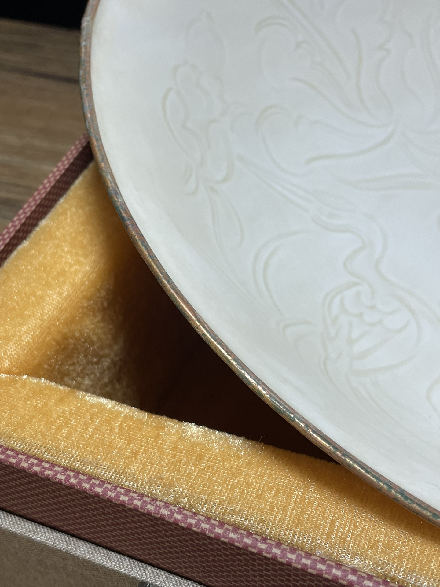 Old collection of ultra-thin porcelain large bowl from Ding kiln of Song Dynasty - Image 4 of 9