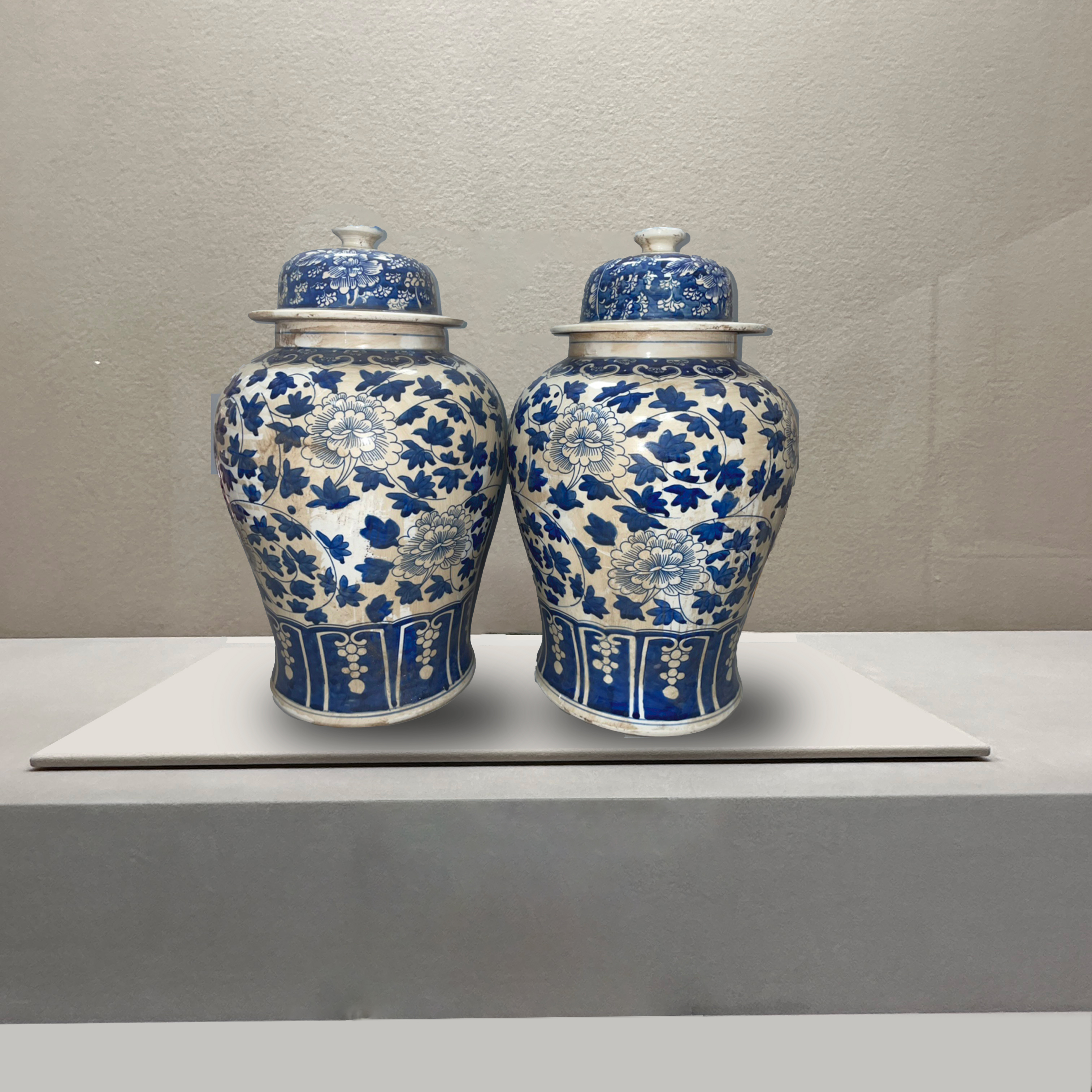 The General's Jar made during the reign of Emperor Kangxi of the Qing Dynasty