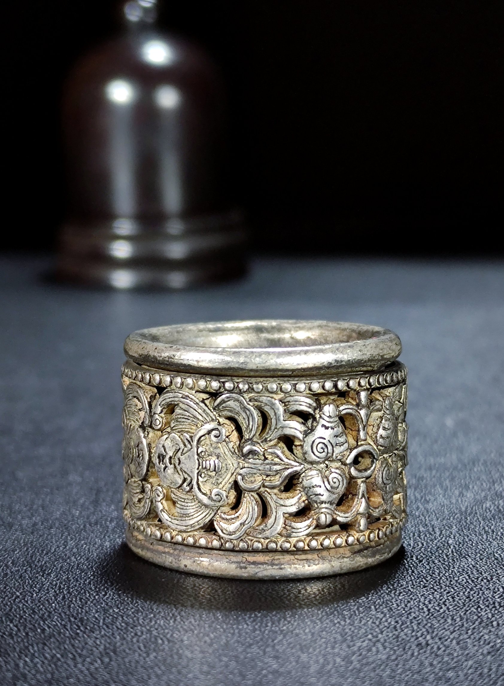 Qing Dynasty silver ring with good fortune and longevity - Image 5 of 8