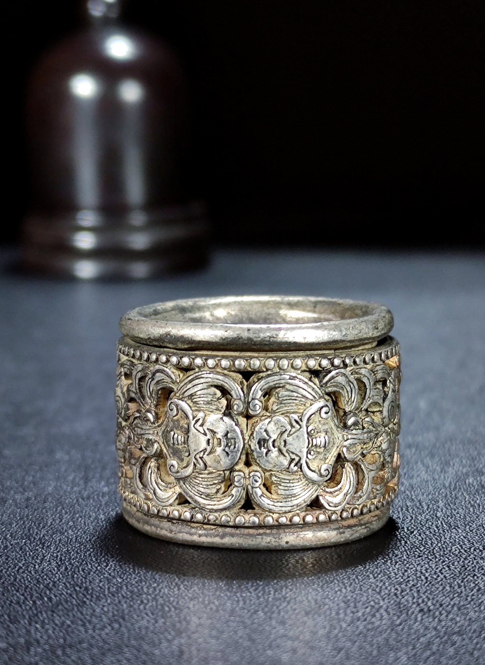 Qing Dynasty silver ring with good fortune and longevity - Image 4 of 8