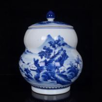 Qing Kangxi blue and white landscape pattern lid jar