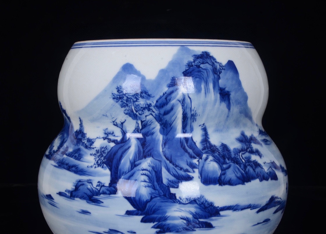 Qing Kangxi blue and white landscape pattern lid jar - Image 7 of 9