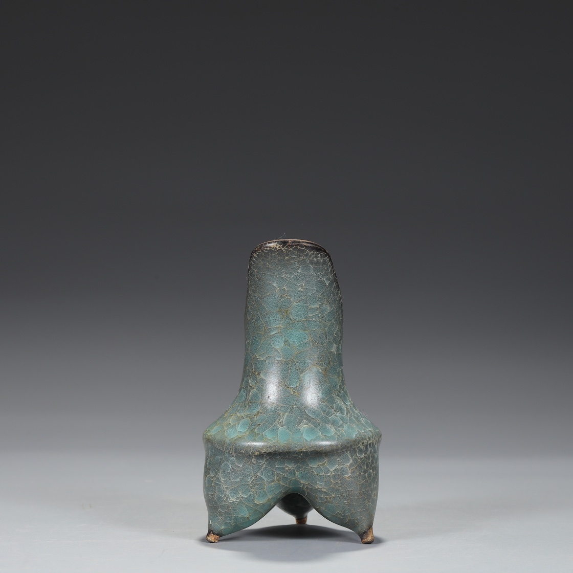 Southern Song Dynasty Xiunei Siguan kiln borneol pattern wine bottle - Image 8 of 9