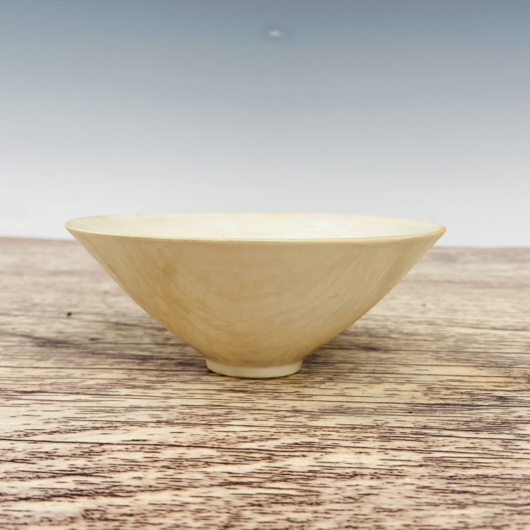 Ding porcelain bamboo hat bowl - Image 3 of 9