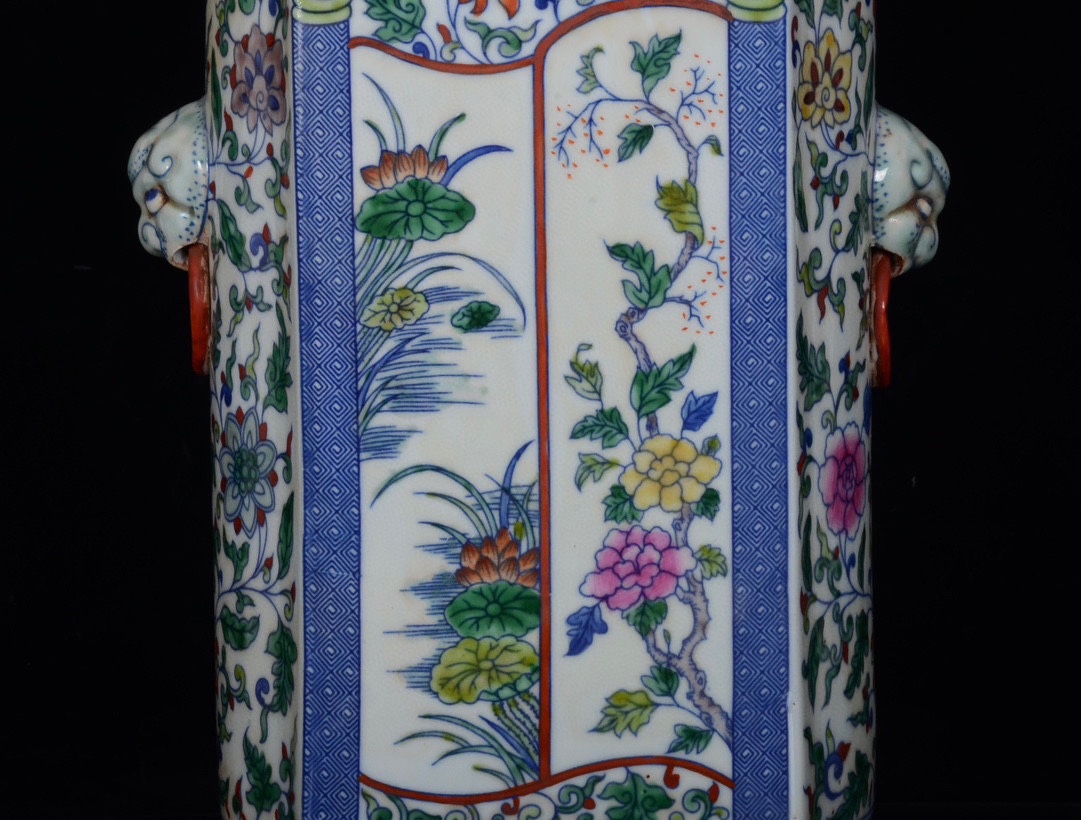 Qing Qianlong doucai four seasons flower pattern inlaid vase - Image 4 of 9