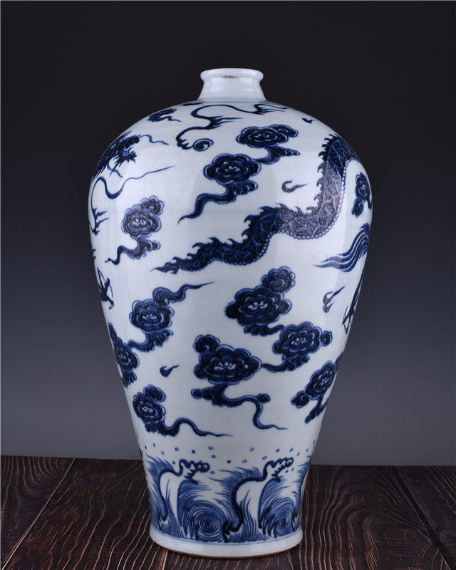 Yuan blue and white suma Liqing material plum vase with cloud and dragon pattern - Bild 4 aus 9