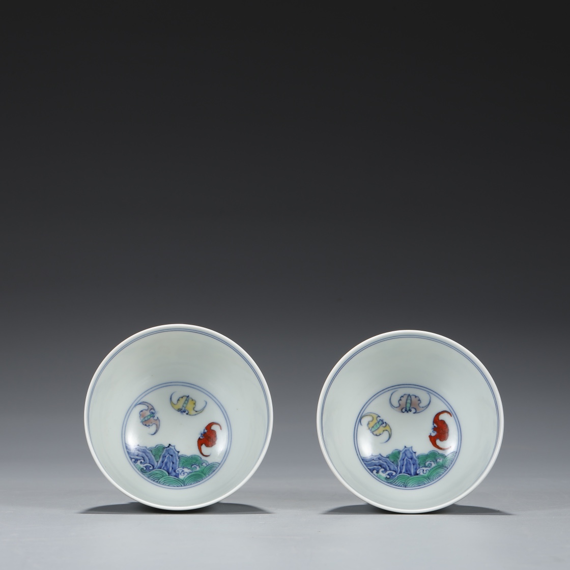 Chenghua of Ming Dynasty A pair of doucai pattern cups - Image 4 of 8