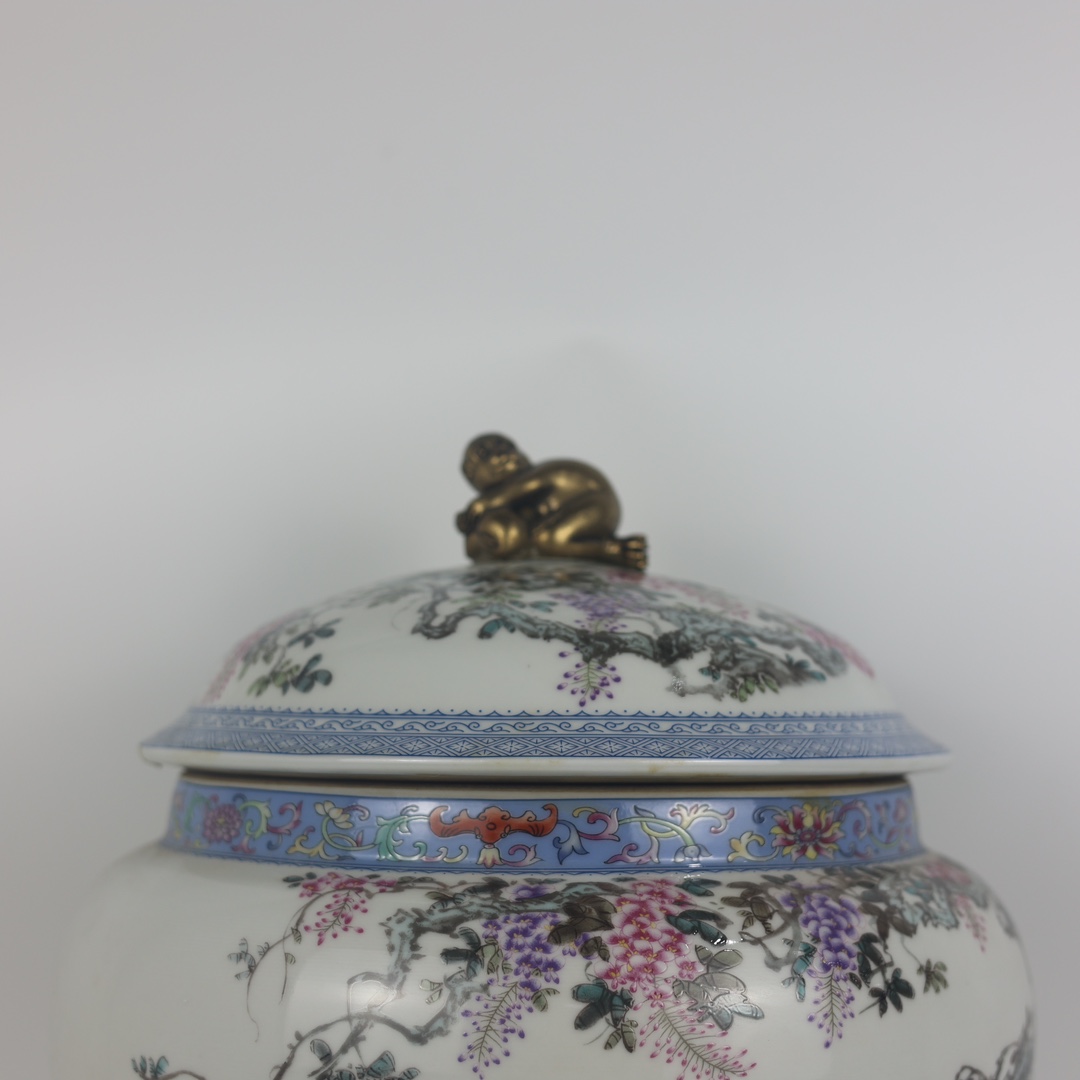 Pastel rich and prosperous double-ear lidded jar with copper rim - Image 2 of 9