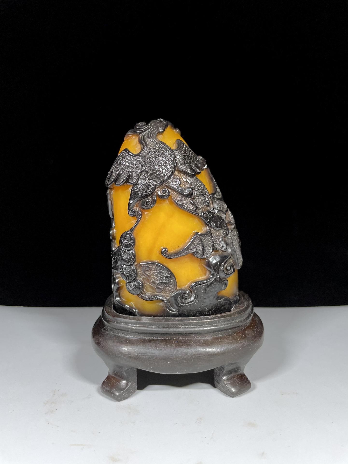 Fine field yellow stone seal - Bild 3 aus 9