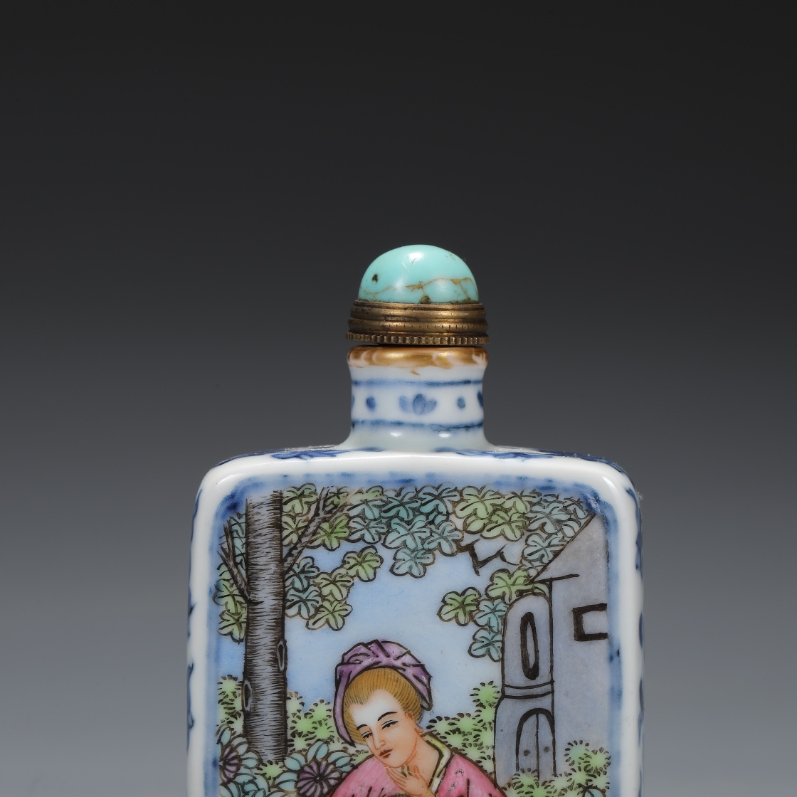 Qing Dynasty Qianlong enamel figure snuff bottle - Image 3 of 9