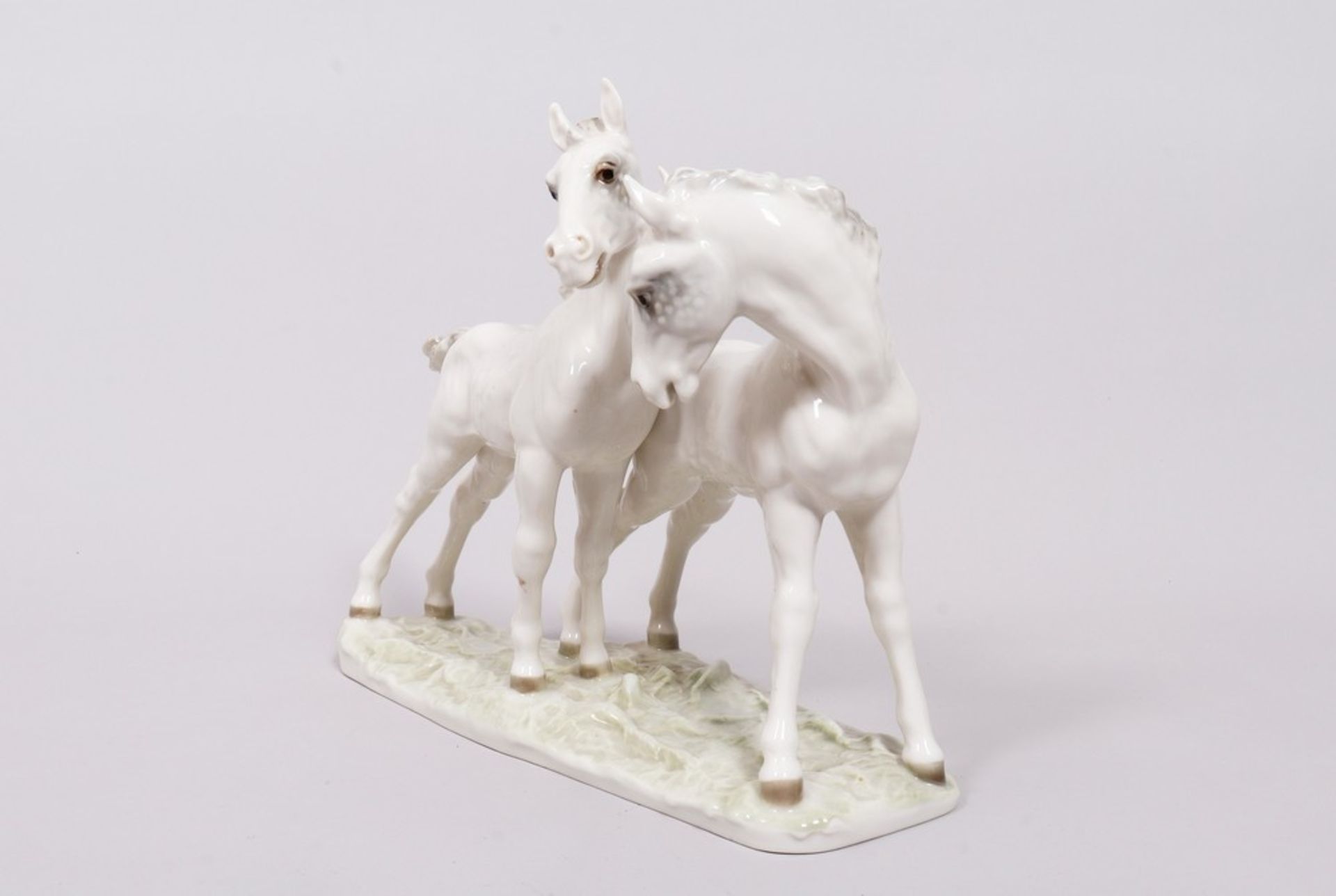 Two foals, design Karl Tutter for Hutschenreuther, manufactured 1st H. 20th C. - Image 2 of 6