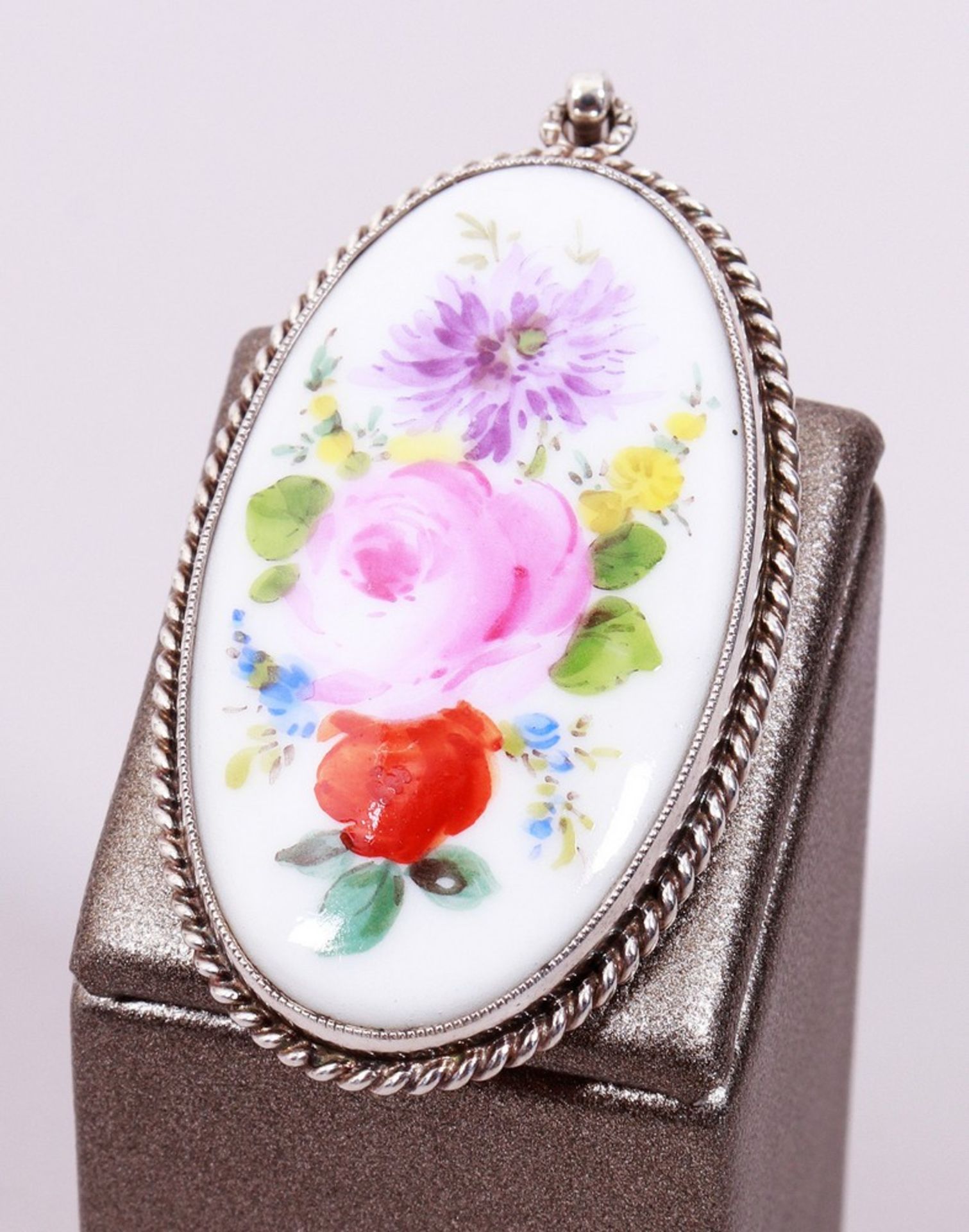 Pendant, Meissen, 20th C.