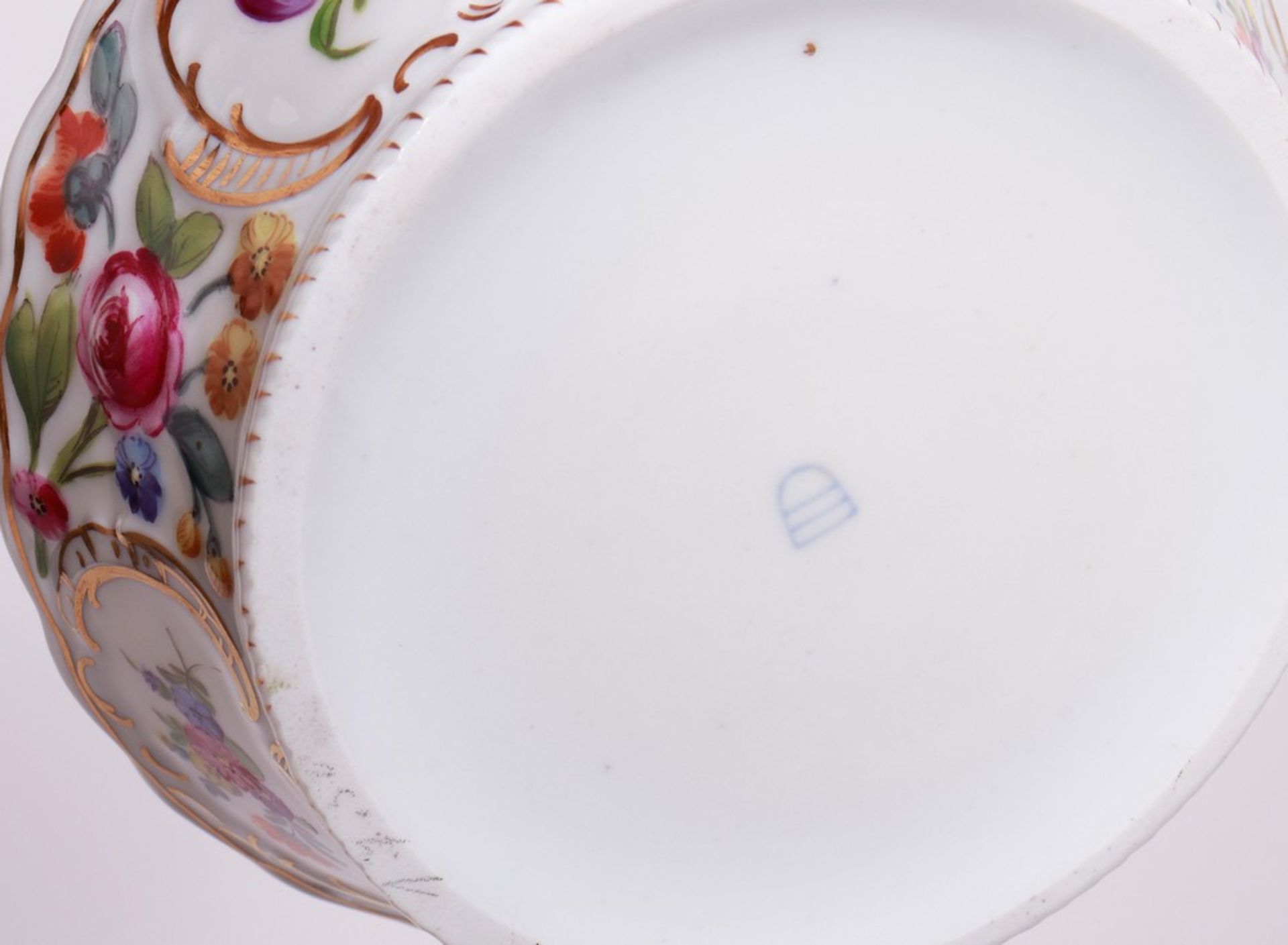 Rest of tea service with shield mark, floral decoration, 1st half 20th C. - Image 9 of 11