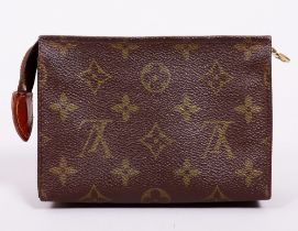 Kleine Vintage Kulturtasche, Louis Vuitton, Modell "Poche Toilette 15", 20.Jh.