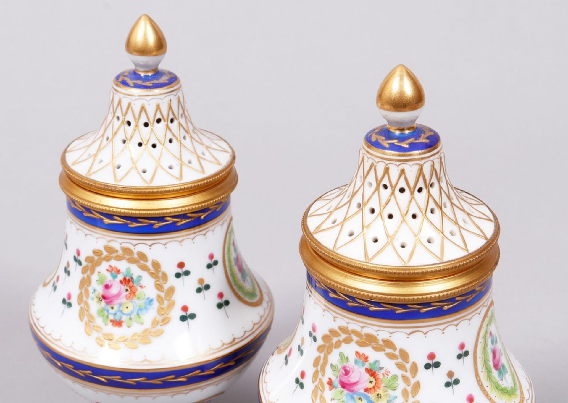 Pair of sugar shakers, probably France, c. 1900/1st half 20th C. - Image 2 of 5