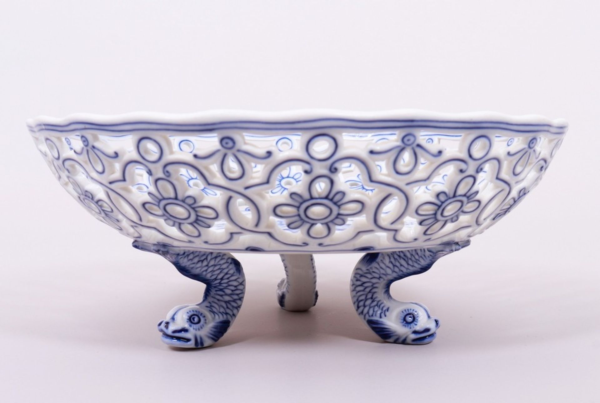 Foot bowl, Meissen, “onion pattern” decor, c. 1900 - Image 5 of 7