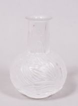 Kleine Vase, Lalique, Frankreich, 20.Jh.