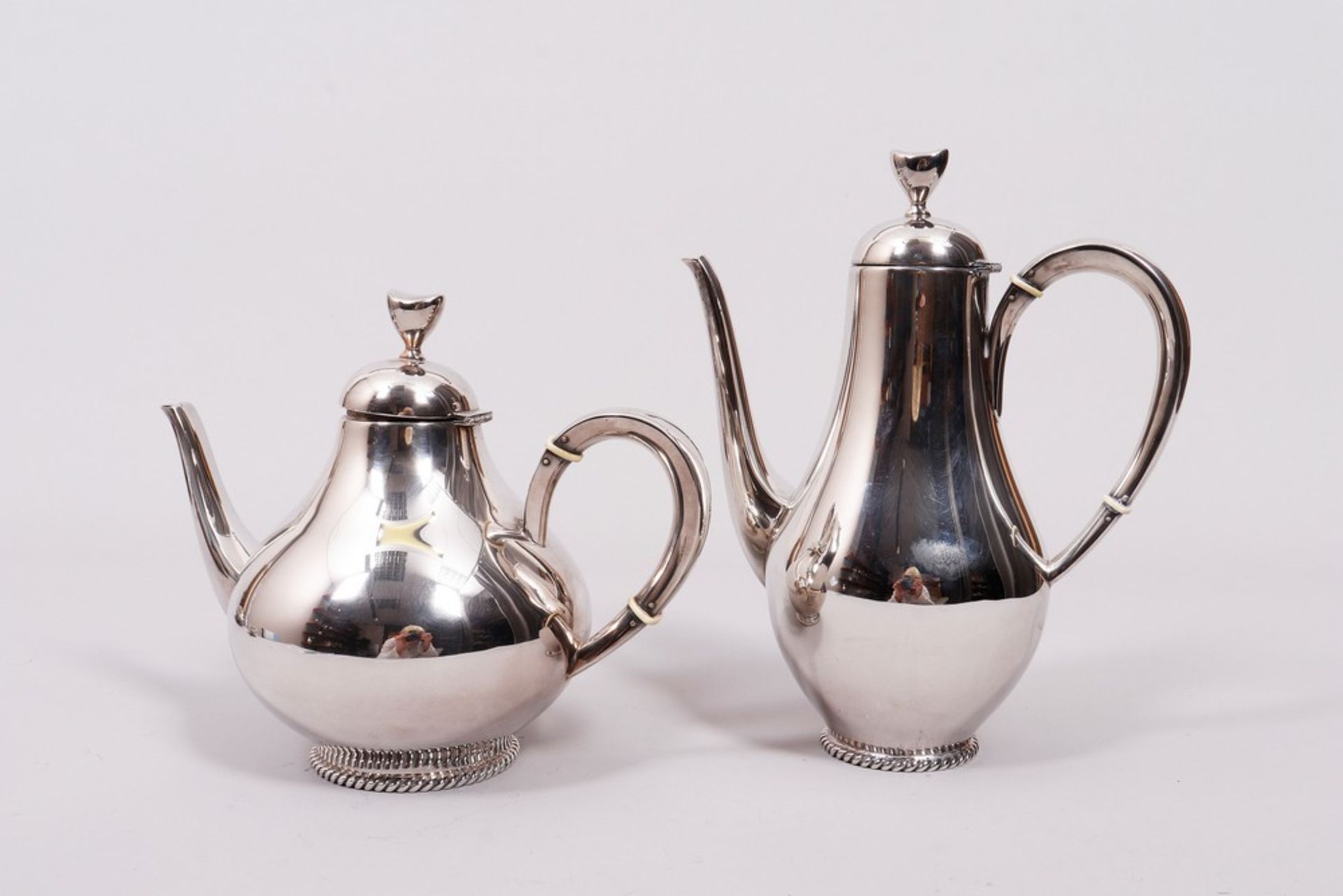 Coffee and tea pot, 925 silver, Wilkens, mid 20th C.