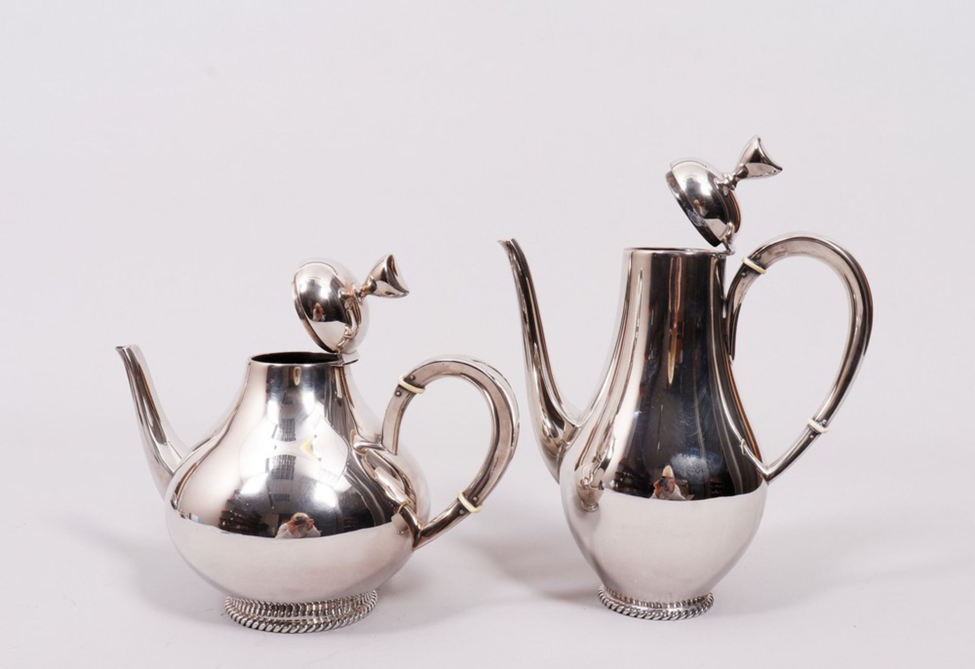 Coffee and tea pot, 925 silver, Wilkens, mid 20th C. - Image 2 of 3