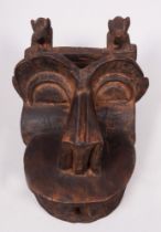 Tiermaske, Bamileke, Kamerun, wohl 1.H. 20.Jh.