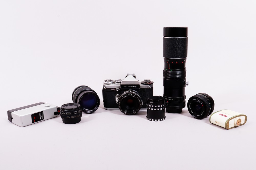 SLR camera with accessories, Edixa Prismat LTL, c. 1970, 8 pieces