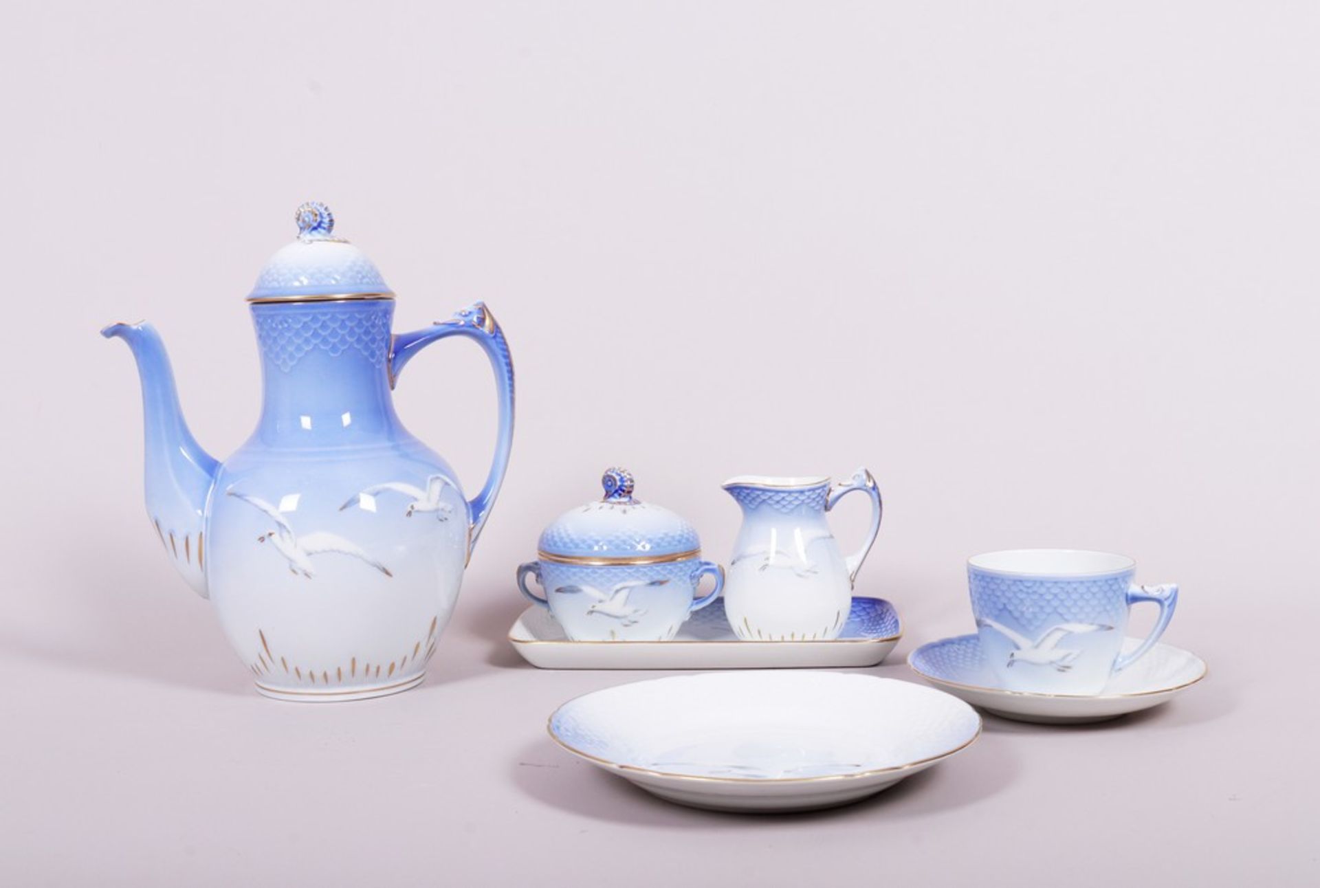 Coffee service for 10 people, design Fanny Garde for Bing & Grondahl, decor “Seagull”, 20th C. - Image 6 of 7