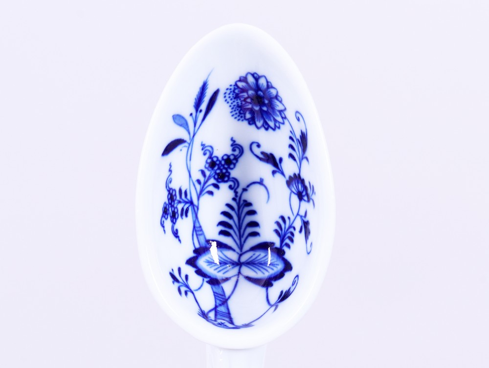 Spoon, Meissen, “onion pattern” decor, Knauf period (c. 1900) - Image 3 of 5