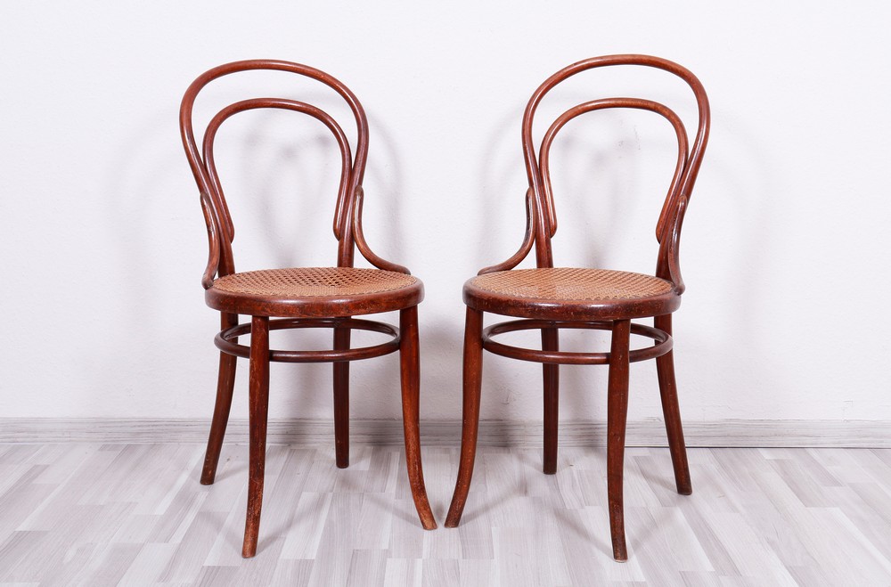 Pair of chairs, Thonet, Vienna, c. 1900