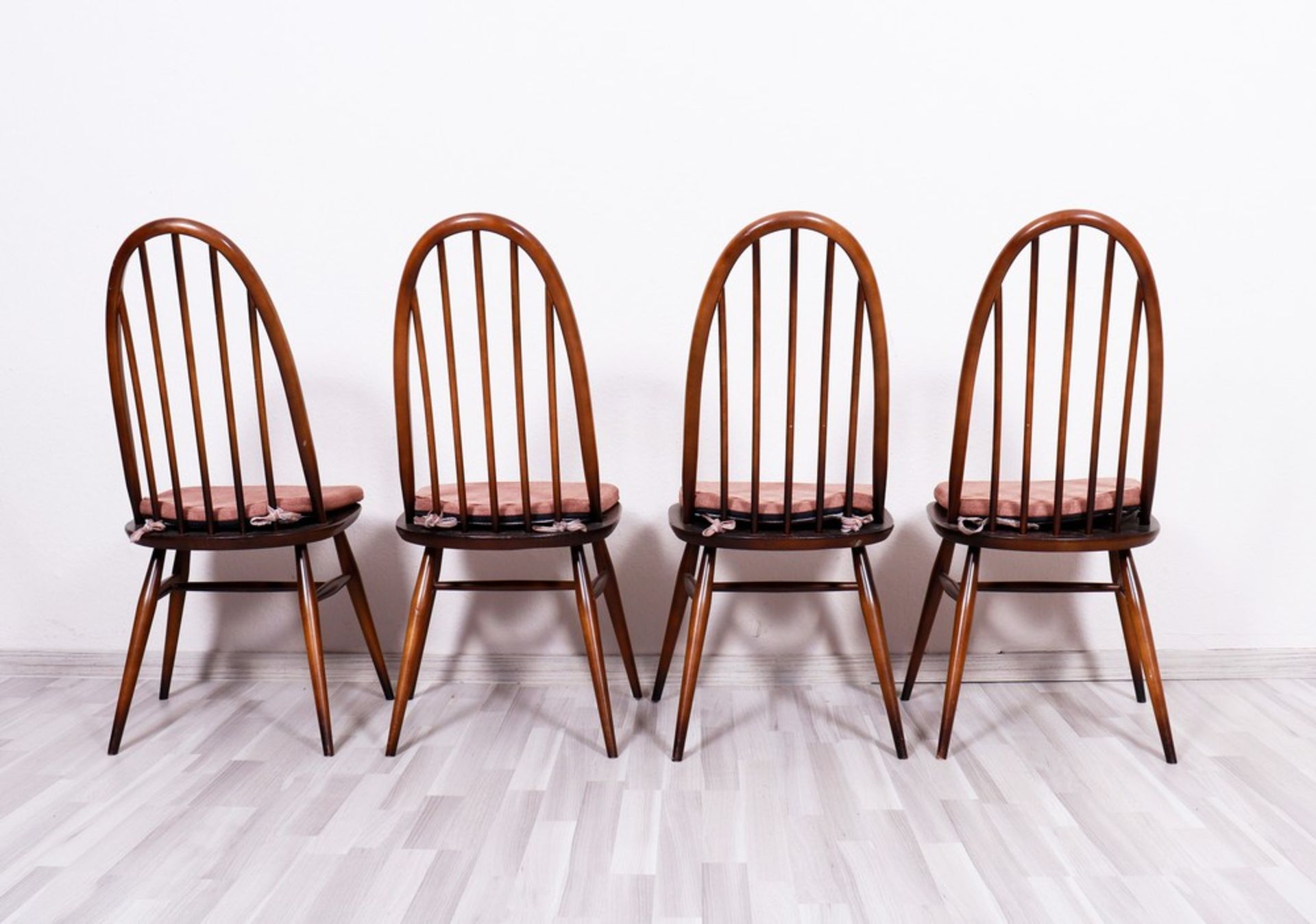 4 dining chairs, design Lucian Ercolani for Ercol, England, c. 1960 - Image 3 of 4