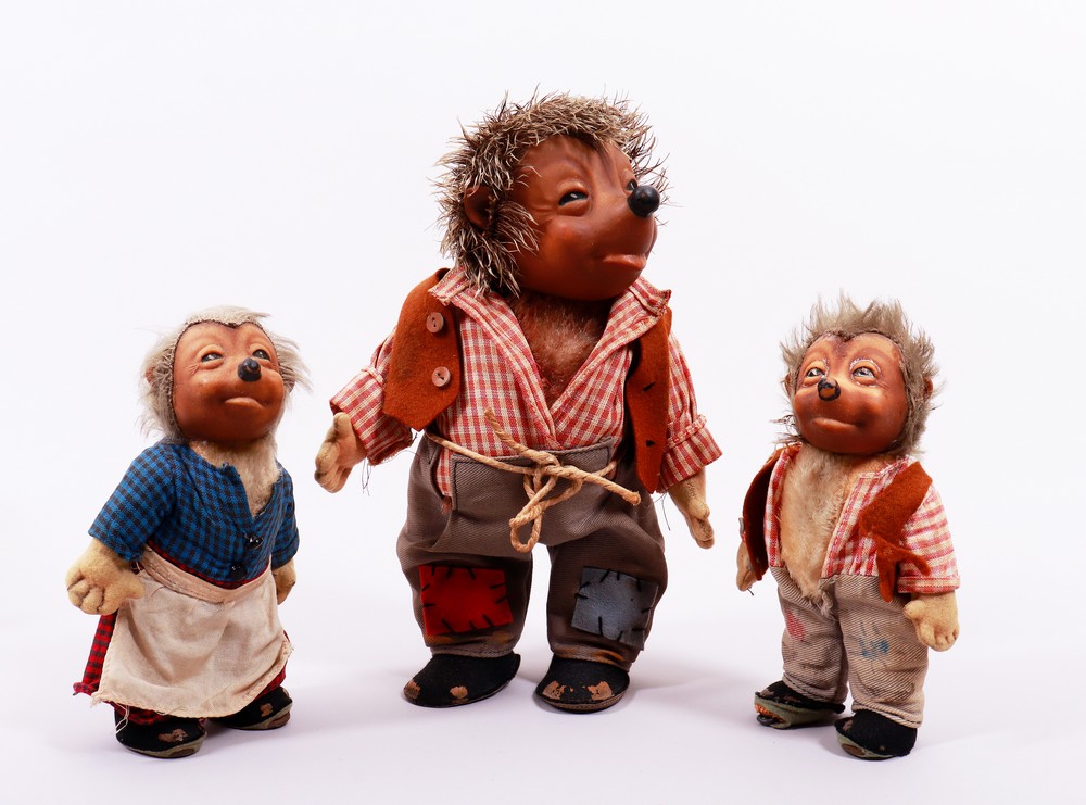 3 Mecki figures, probably Steiff, 1950s/60s