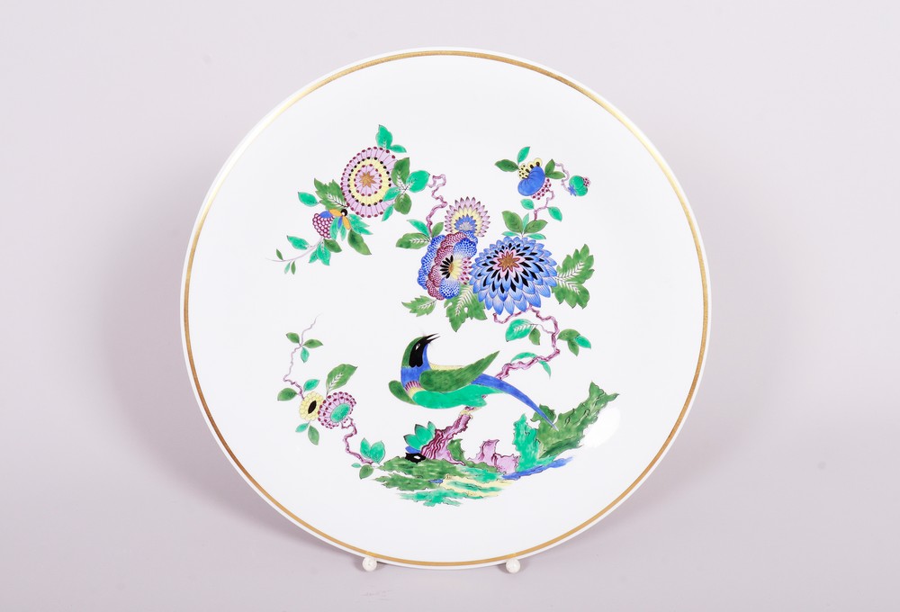 Large Kakiemon wall plate, Meissen, 20th C.