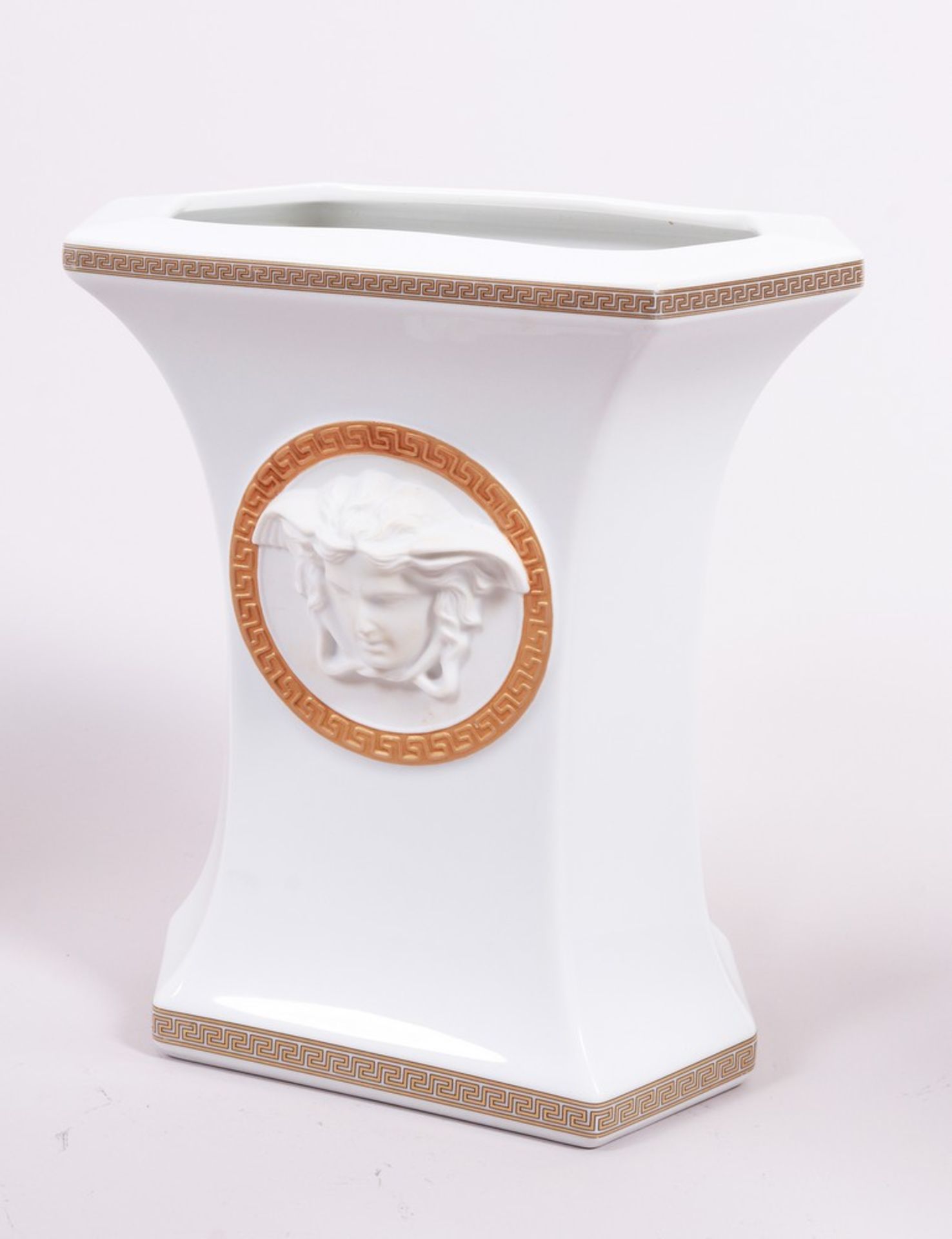 Vasen-Garnitur, Formentwurf "Ikarus" von Paul Wunderlich/ Dekor "Gorgona" von Gianni Versace für Ro - Bild 3 aus 8