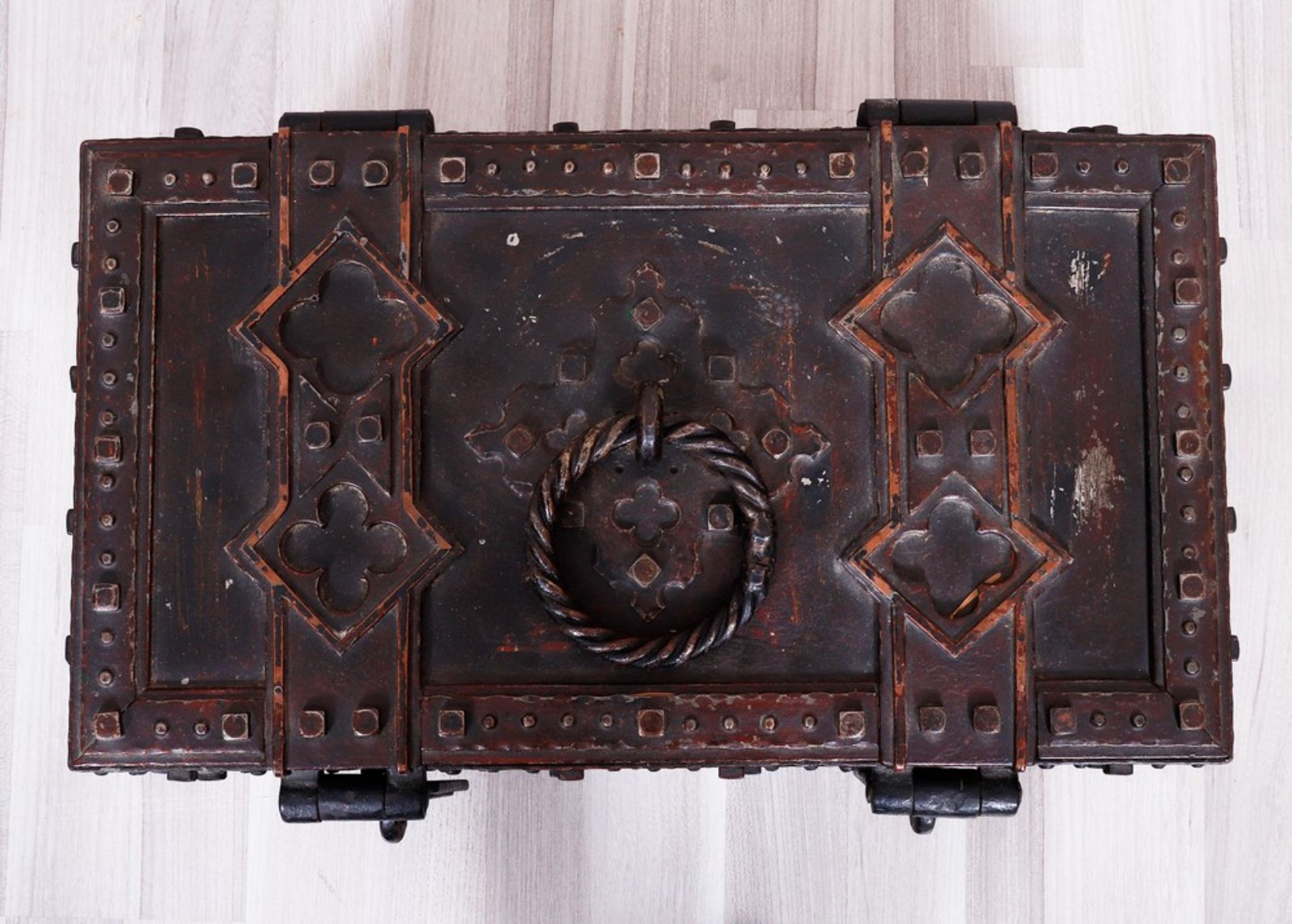 Small chest in the Renaissance style, probably German, c. 1900 - Image 4 of 5