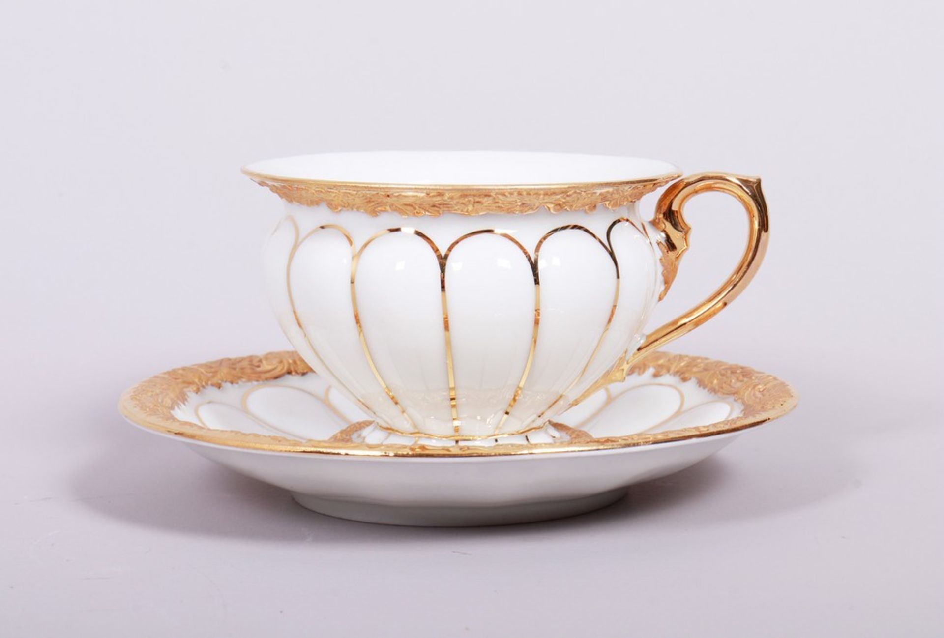 Cup and saucer, Meissen, X-shape, 20th C. - Image 3 of 4