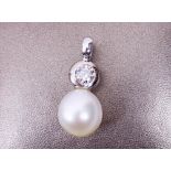 Pearl pendant with a set brilliant, 20th C.