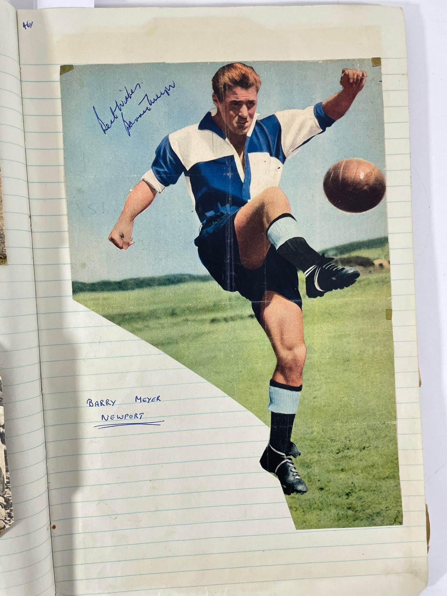 A 1960's football album containing signed autographs from players on cuttings. Players from - Bild 5 aus 11