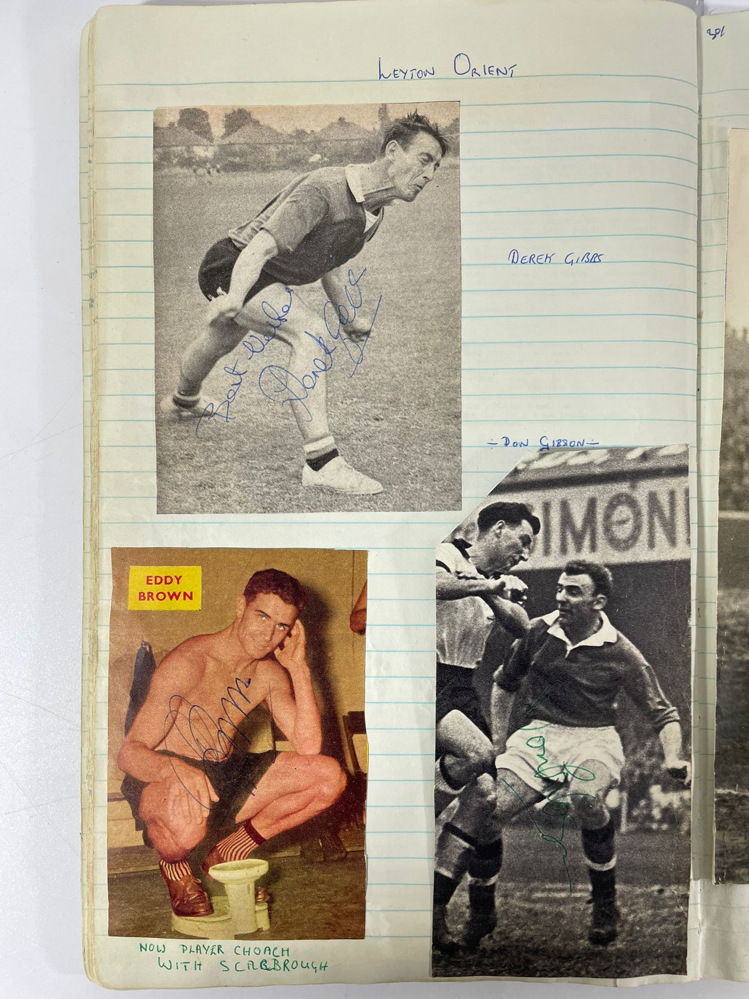 A 1960's football album containing signed autographs from players on cuttings. Players from - Bild 3 aus 11