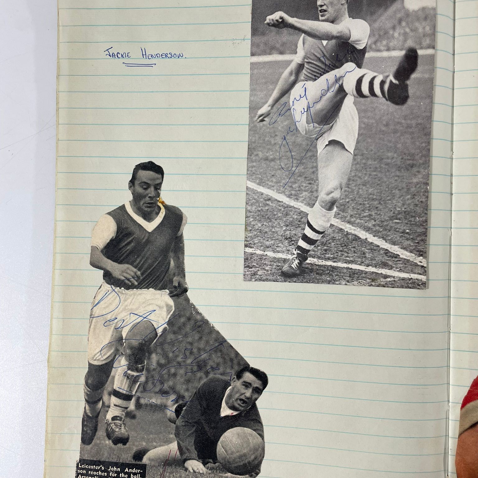 A 1960's football album containing signed autographs from players on cuttings. Players from - Bild 11 aus 11