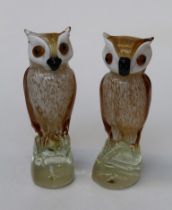 A pair of mottled white and amber glass Murano - type owls, 24cm