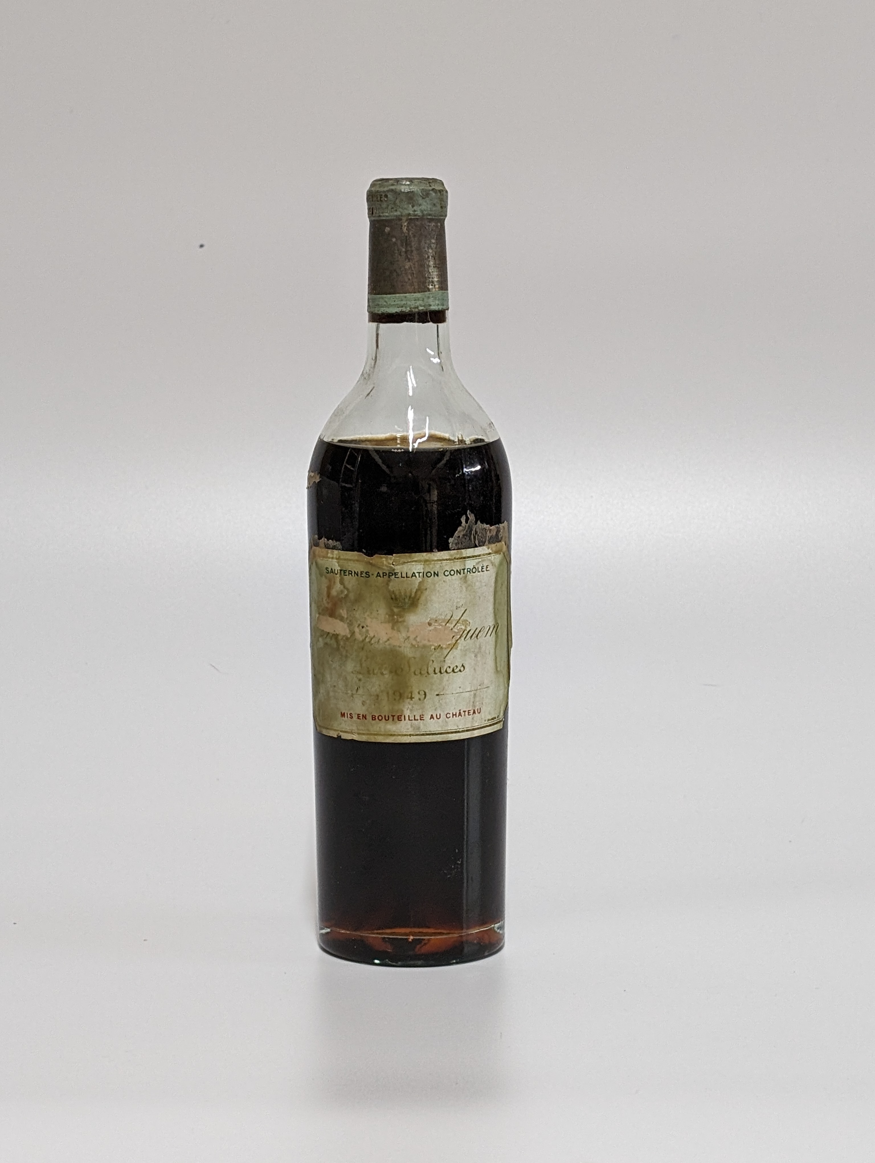 Chateau D'Yquem, ler grand cru class, Sauternes, 1949, one bottle
