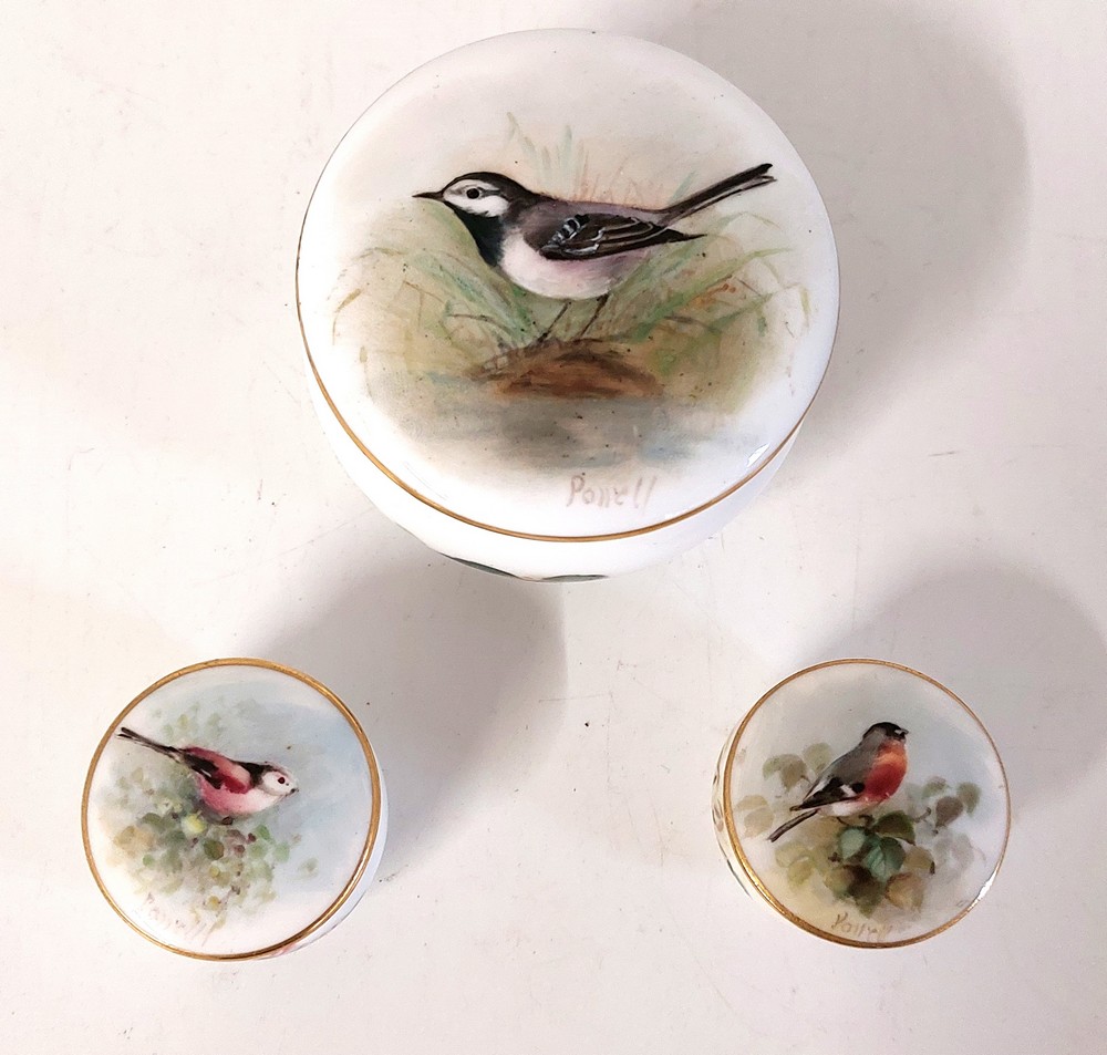 A small group of Royal Worcester Ornithological themed ceramics by W Powell A trinket box dated - Image 2 of 4