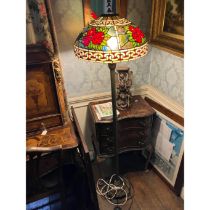 Tiffany style lamp standing  160-165cm