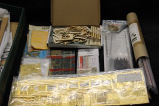 Sets, part sets ,spares of model railway brass kits, these items have not been checked for