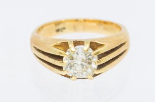 A gents diamond and 18ct gold ring, comprising an old cushion cut diamond approx 1.75carat, assessed