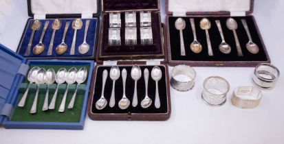 A collection of silver to include; a set of six Walker & Hall Art Deco style designed teaspoons in