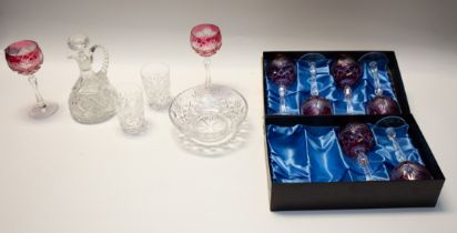 A large collection of mixed 20th century glassware to include: glasses, bowls, tumblers, whisky